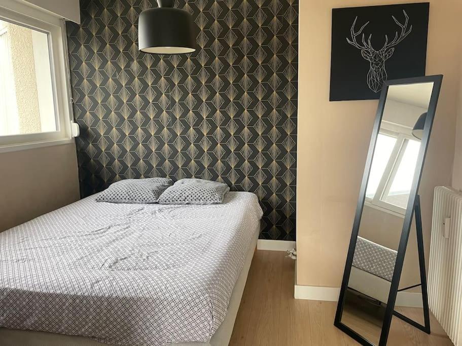 Appartement Lumineux Reims Exterior foto